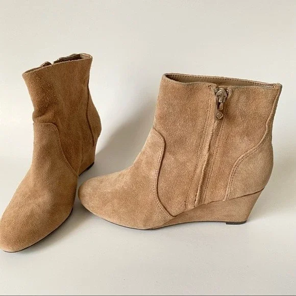 Antonio Melani Tan Suede Leather Wedge Bootie Womens size 7 Zipper Closure - Picture 6 of 16